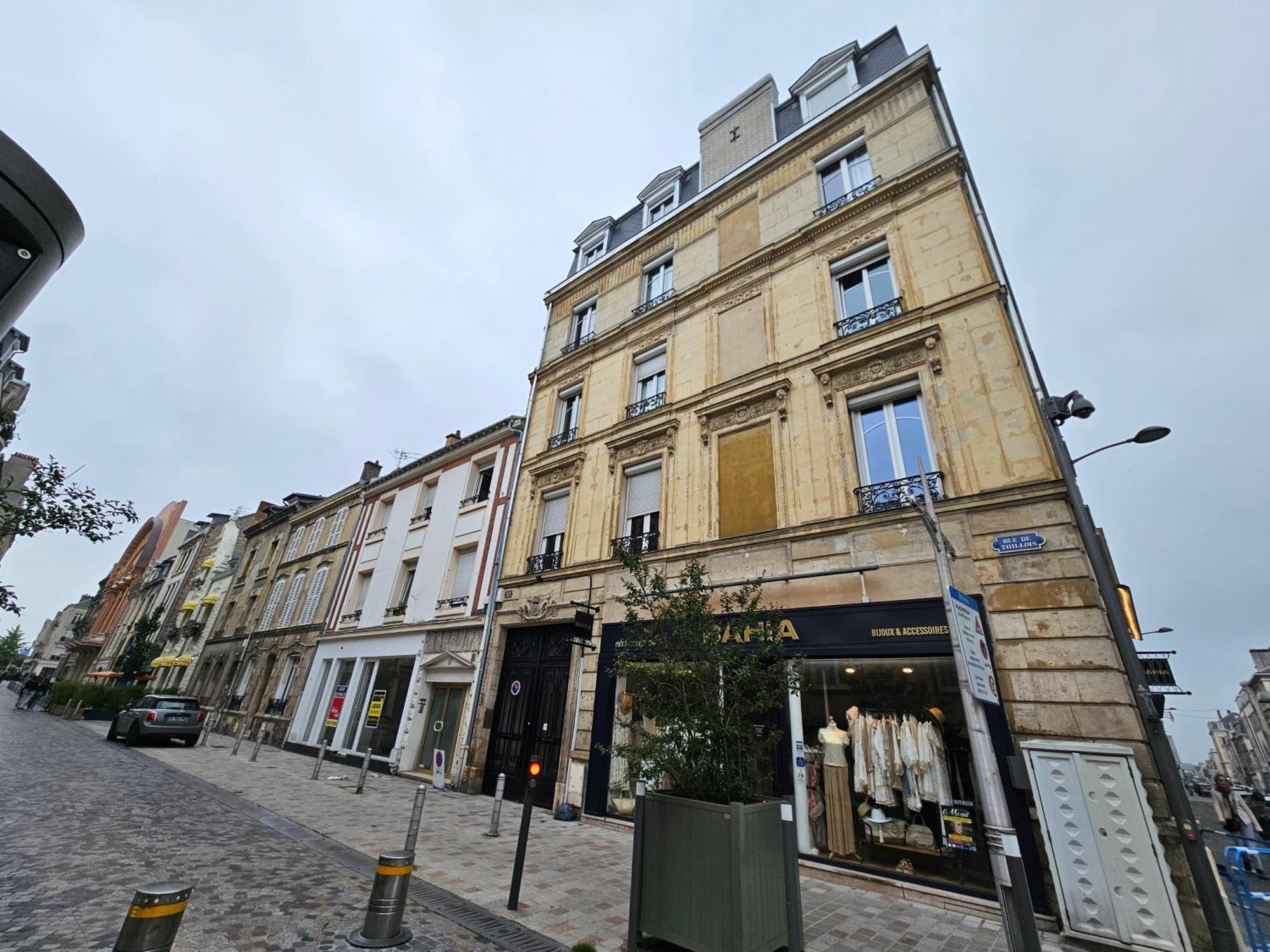 Refuge Urbain - Ideal Pro, Familles & Amis - Le Calme En Hypercentre - Wifi Haut Debit - Netflix - Machine A Laver - Gare, Cathedrale, Commerces, Restaurants & Transports En Commun A Moins De 10 Minutes A Pied Reims Exterior foto